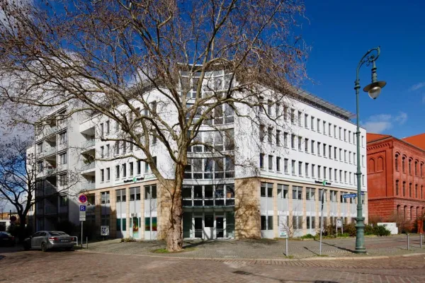 Bild: Magdeburg: TONI IMMOBILIEN Dr. Krafft KG verkauft über Aengevelt Büroobjekt in Top-Lage.