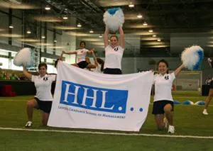 Bild: Europäische Top-Wirtschaftsstudenten kicken in Leipzig