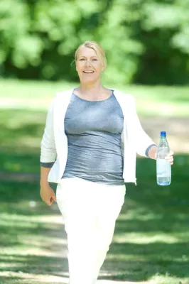 Bild: Gesundheitstipps für Senioren: für mehr Wohlbefinden an heißen Tagen