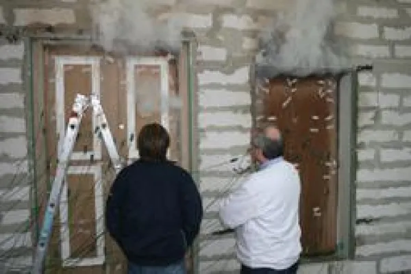 Bild: Königsklasse im Brandschutztest absolviert