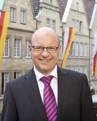 Bild: Ein Schuljahr im Ausland: Erste SchülerAustausch Messe am 24.9.2011 in Münster