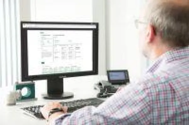 Stauff stellt Online-Konfigurator für Hydraulikfilter vor Bild: Stauff stellt Online-Konfigurator für Hydraulikfilter vor