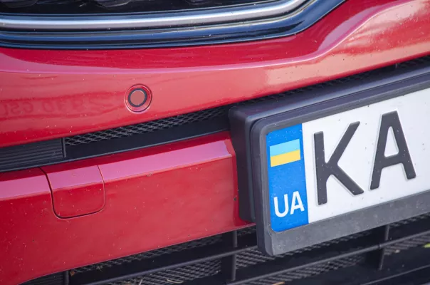 Bild: Wichtige Informationen zur Ummeldung ukrainischer Fahrzeuge