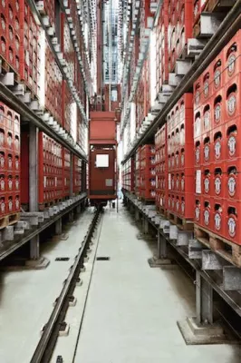 Bild: Make or buy: Outsourcing vom Anlagenservice in der Intralogistik