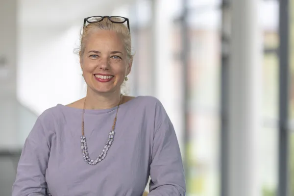 Bild: Prof. Julia Schnitzer ist neue Vizepräsidentin für Lehre und Internationales an der THB