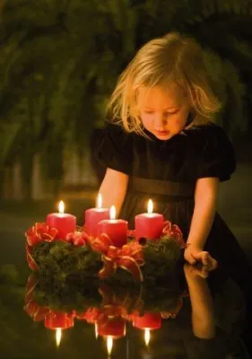 Bild: Die Adventszeit - Zeit der Besinnung, Zeit der Kerzen
