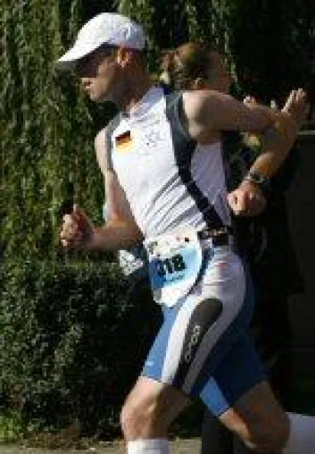 Laufend innovativ - Innovationen der Chemie im Laufsport Bild: Laufend innovativ - Innovationen der Chemie im Laufsport
