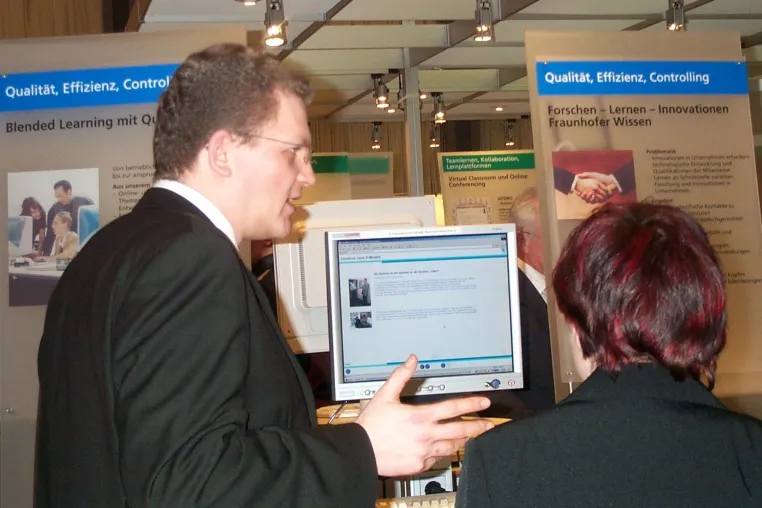 Nach viertägiger Learntec-Messe in Karlsruhe sind die Fraunhofer-Institute mit der Resonanz zufrieden Bild: Nach viertägiger Learntec-Messe in Karlsruhe sind die Fraunhofer-Institute mit der Resonanz zufrieden