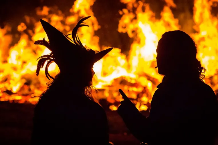 Bild: Hexennacht auf Burg Satzvey am 30. April 2022