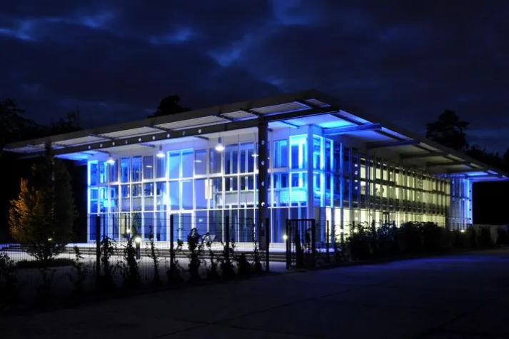 Bild: In Hessen entsteht ein neues Kompetenzcenter für die Automotive- und Motorenwelt.