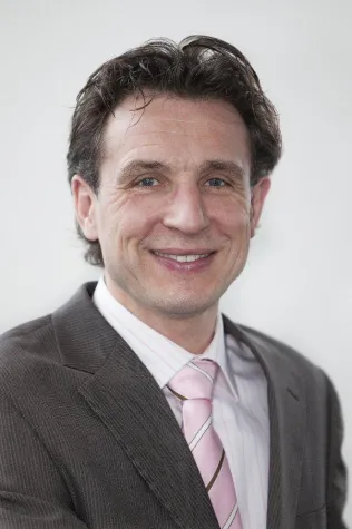 Neues Team für Aia Deutschland Bild: Neues Team für Aia Deutschland