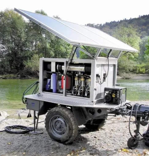 Bild: IFAT 2010: Trunz Water Systems präsentiert mobile, solarbetriebene Wasseraufbereitungsanlage