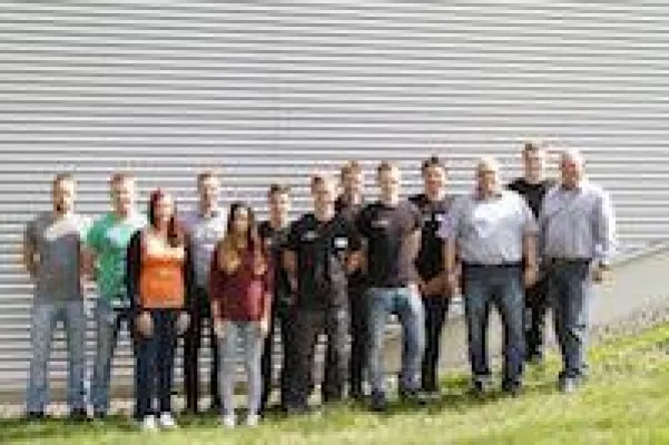 Bild: ROEMHELD stellt im Infotruck vom 9. bis 11. November Metall- und Elektroberufe vor