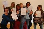 Humortrainer- 6 Absolventen erhalten Zertifikat in Konstanz Bild: Humortrainer- 6 Absolventen erhalten Zertifikat in Konstanz