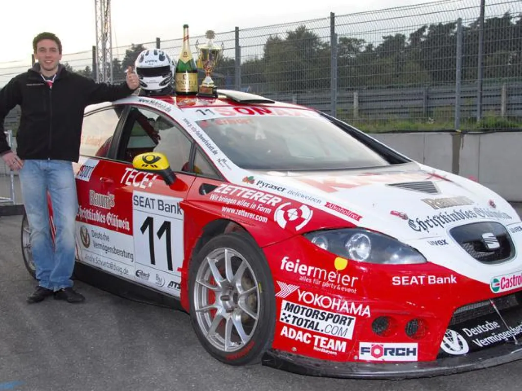 Sieg beim Supercopa-Finale: Elia Erhart gewann in Hockenheim zum dritten Mal in dieser Saison den Rookie-Cup. (Foto: Hager)