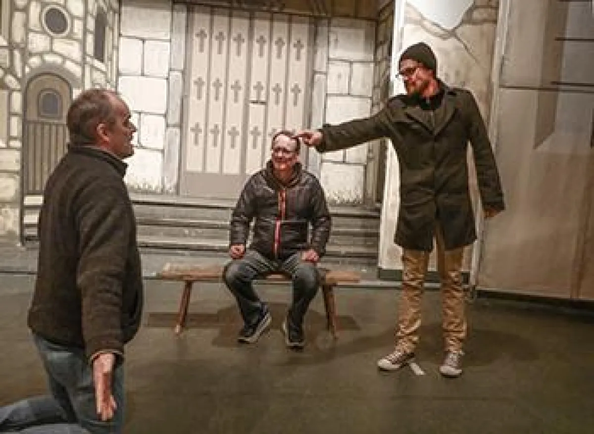 v.L: M. Mädler (Martin Luther), G. Feichtner (Kardinal Cajetan), K. Schlaipfer (Philip Melanchton)