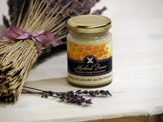 Altländer Honigspezialitäten jetzt auch bei TeeGschwendner in der Hansesatdt Lübeck Bild: Altländer Honigspezialitäten jetzt auch bei TeeGschwendner in der Hansesatdt Lübeck