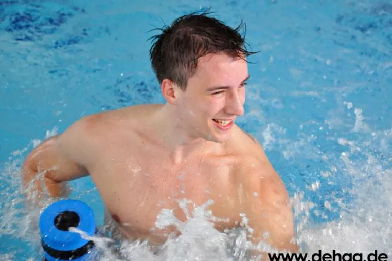 Neue Ideen für abwechslungsreiches Aqua Fitness Training Bild: Neue Ideen für abwechslungsreiches Aqua Fitness Training