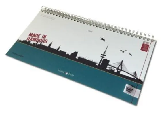 Hamburgs neue Perle ist (wieder) da – Designerin Friederike Niemeyer stellt ihren Hamburg-Kalender “ vor Bild: Hamburgs neue Perle ist (wieder) da – Designerin Friederike Niemeyer stellt ihren Hamburg-Kalender “ vor