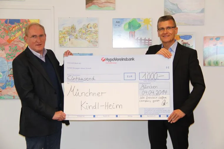 sfcc spendet an das Münchner Kindl-Heim Bild: sfcc spendet an das Münchner Kindl-Heim