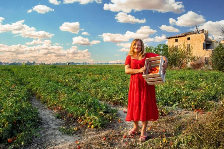 Bild: Das Motto der Tomatensaucenproduzentin Hermina Deiana: Weniger ist mehr.