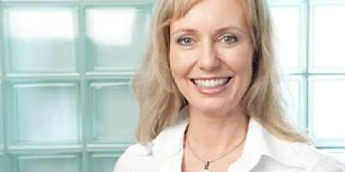 Dr. Christine Voslamber