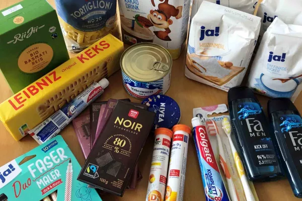 Weihnachtspakete für die Ukraine Bild: Weihnachtspakete für die Ukraine