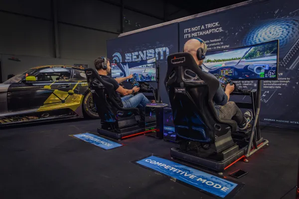 Bild: SensitHaptics präsentiert das neue MTC-P Extreme auf der SimRacing Expo 2025