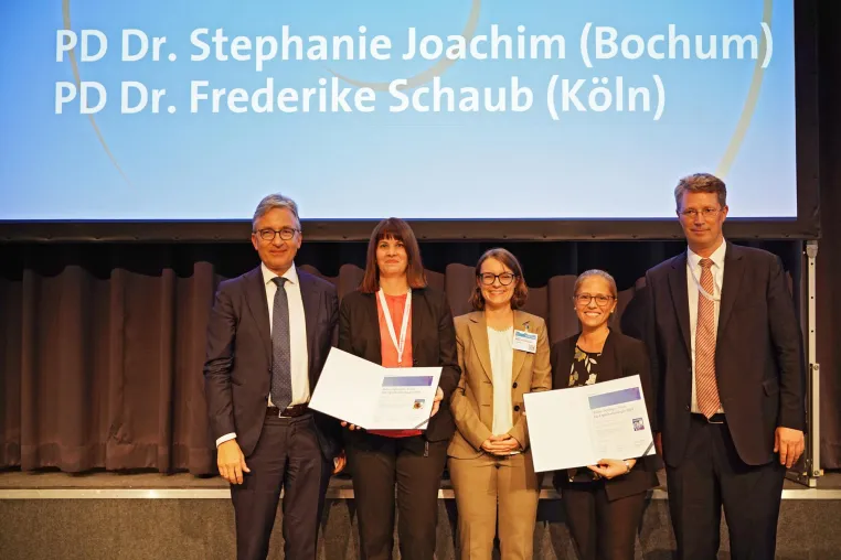 Bochumer Wissenschaftlerin mit dem Julius-Springer-Preis für Ophthalmologie ausgezeichnet Bild: Bochumer Wissenschaftlerin mit dem Julius-Springer-Preis für Ophthalmologie ausgezeichnet