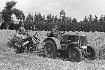 Freisinger Traktorenhersteller prägt deutsche Technikgeschichte Bild: Freisinger Traktorenhersteller prägt deutsche Technikgeschichte
