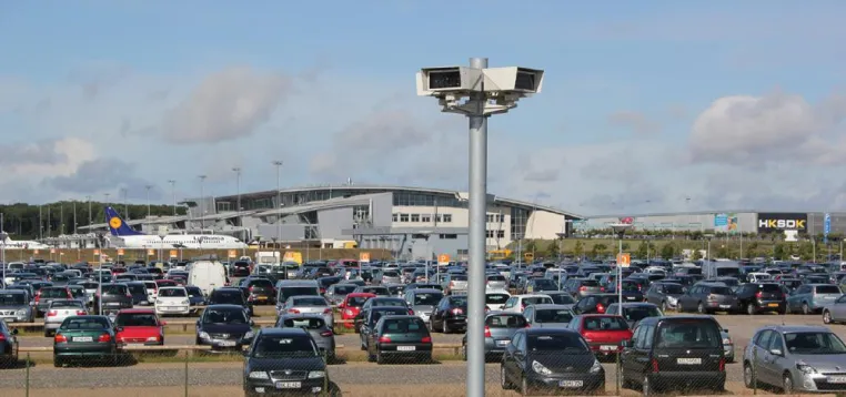 Vier Superkameras überwachen 7.000 Kameras am Flughafen Billund Bild: Vier Superkameras überwachen 7.000 Kameras am Flughafen Billund