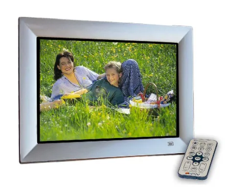 Bild: PST rüstet digitale Bilderrahmen mit Ad Viewer Funktion aus