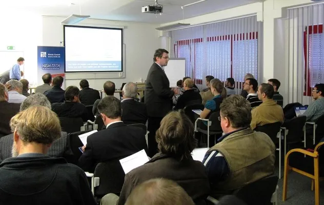 Bild: Rinde Regeltechnik Technologie-Roadshow 2010 erfolgreich in Deutschland unterwegs