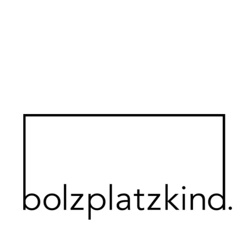 Das Logo vom Fashionlabel bolzplatzkind