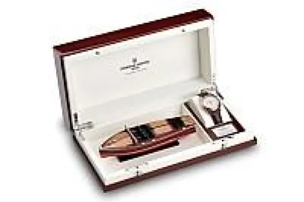 Bild: Frédérique Constant bringt 3 neue Modelle der Herren-Luxusuhrenserie "Runabout" heraus