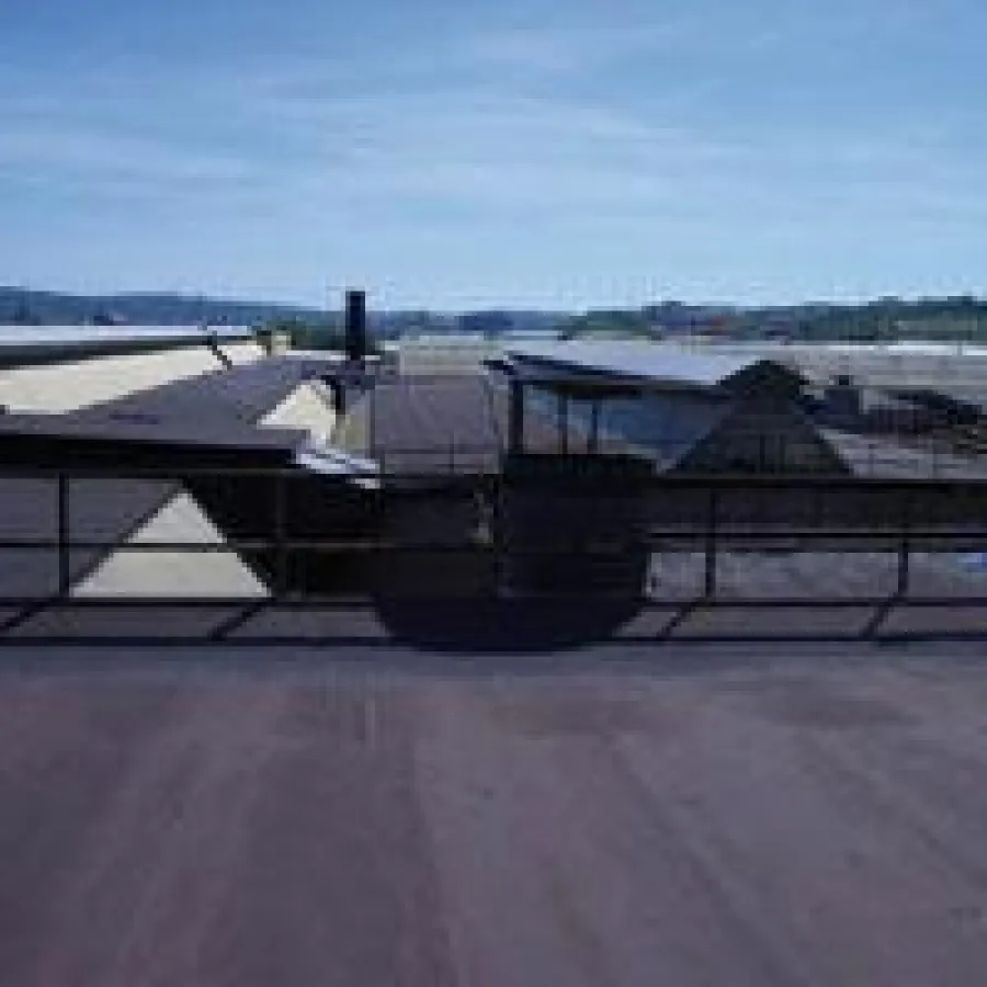 Fertig verlegte Bitumenbahn