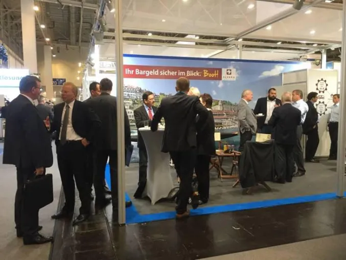 Track & Trace-System zieht Besucher an Bild: Track & Trace-System zieht Besucher an