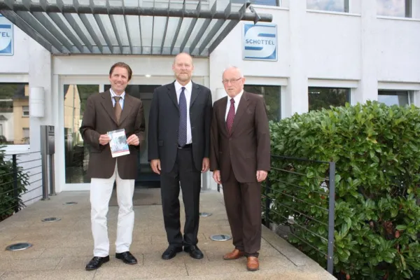 Bild: SCHOTTEL erwirbt 8 Hektar großes Industriegrundstück in Dörth