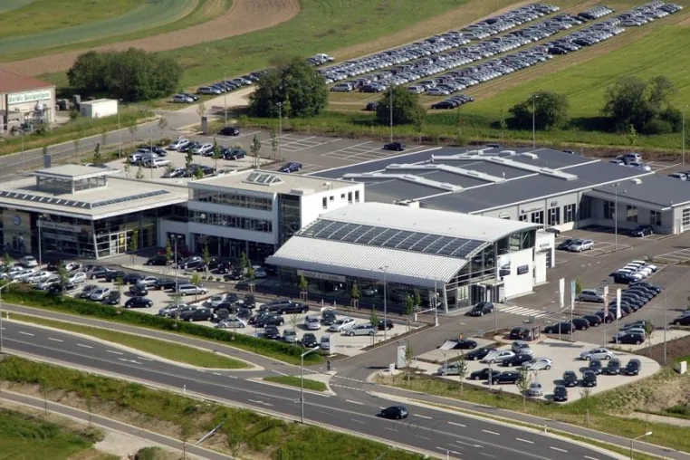 Fischer Automobile setzt im Business Intelligence auf Q4bis Bild: Fischer Automobile setzt im Business Intelligence auf Q4bis