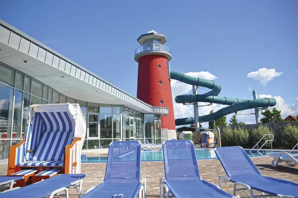 Bild: Ocean Wave Norddeich unter Deutschlands 16 besten Erlebnisbädern - Reisemagazin adelt ostfriesisches Bad