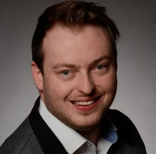 Bild: Florian Gerngroß verstärkt Online Marktplatz Sparte der ad agents GmbH