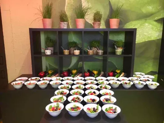 Bild: KAISERSCHOTE kreiert „Urban Livestyle“ Catering für Rewe Event