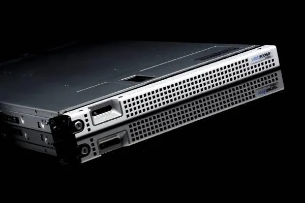 Bild: Websense präsentiert seine Secure Web Gateway Appliance