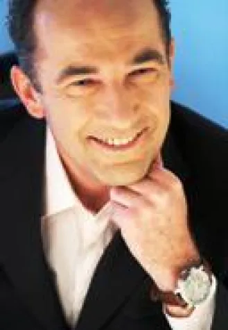 Bild: SALESteam hilft Menschen zu höherem Einkommen