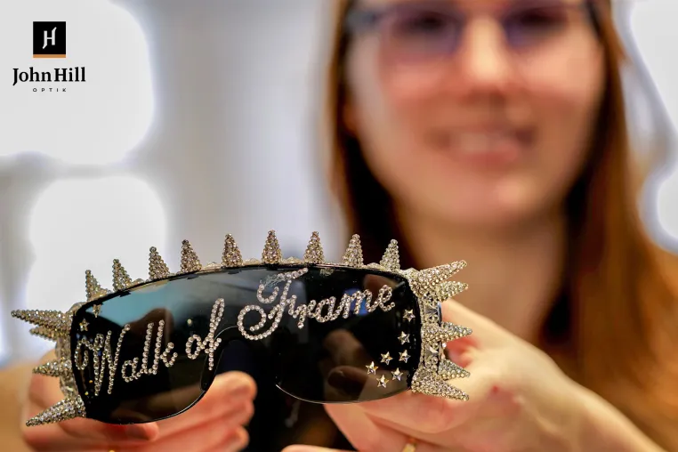 Der Walk of Frame in Gera – VIP-Brillen und prominente Einblicke für einen guten Zweck Bild: Der Walk of Frame in Gera – VIP-Brillen und prominente Einblicke für einen guten Zweck