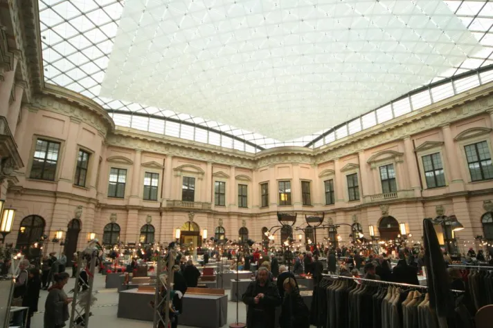 Bild: 19. Zeughausmesse 10.-13.12.2015 in Berlin - Bewerbung läuft