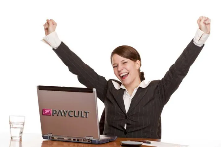 Bild: Initiative Mittelstand zeichnet die Paycult Produktlinie CARUS mit dem Prädikat "Best of 2012" aus.