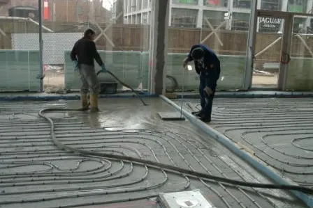 Bild: Bodenbau in Rekordzeit