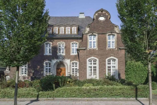 Publity-Fonds erwirbt herrschaftliche Villa in Essen-Bredeney Bild: Publity-Fonds erwirbt herrschaftliche Villa in Essen-Bredeney