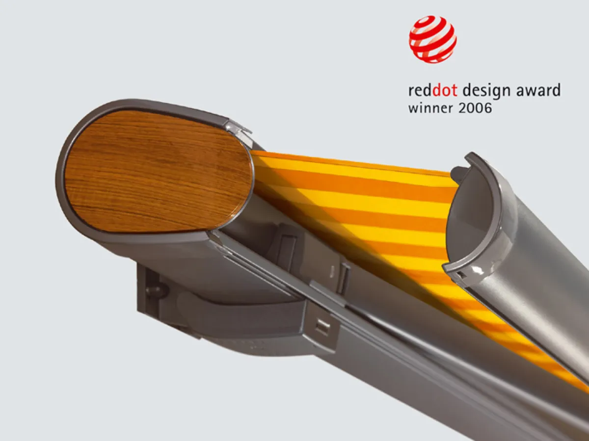 Die neue Gelenkarm-Markise markilux - 6000 wurde mit dem reddot design award 2006 für ihre hohe Designqalität ausgezeichnet.